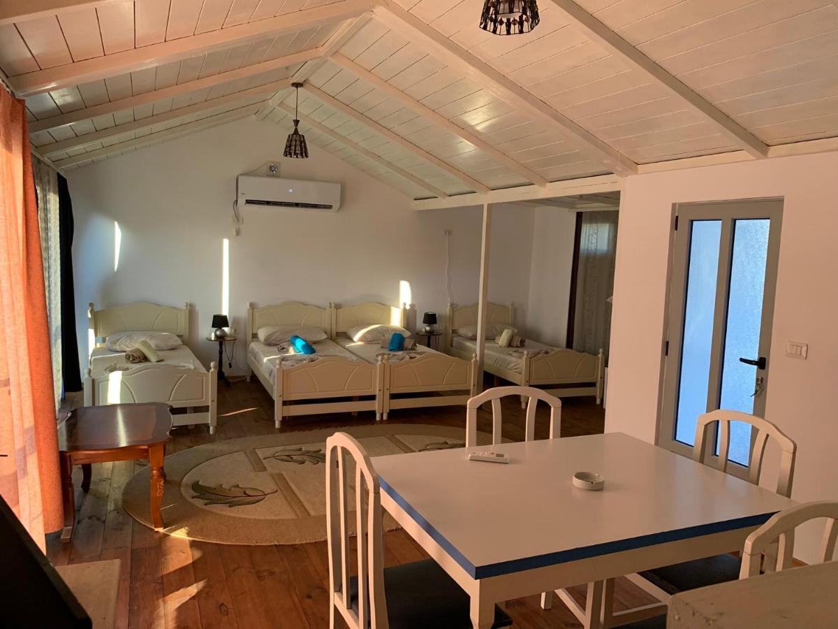 Casadolcecasa Hotel Shkoder Bagian luar foto